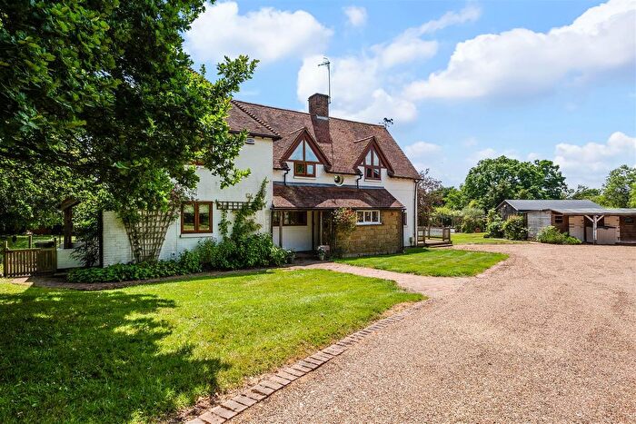 4 Bedroom Detached House For Sale In Riding Lane, Hildenborough, TN11