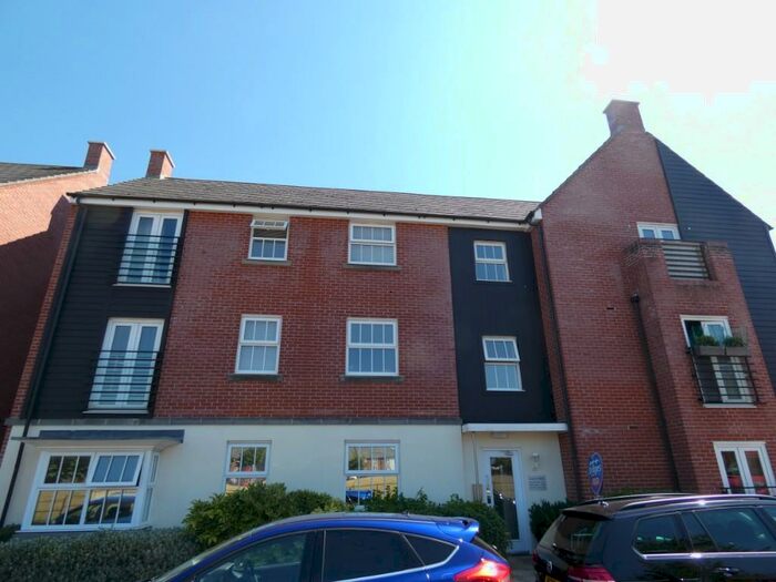 2 Bedroom Apartment To Rent In Ilsley Road, Basingstoke, Hampshire, RG24