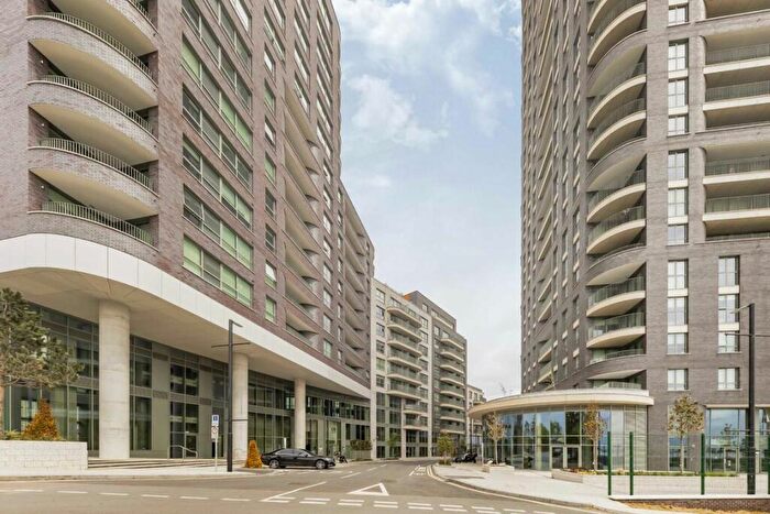 2 Bedroom Flat To Rent In Union Way, North Acton, NW10