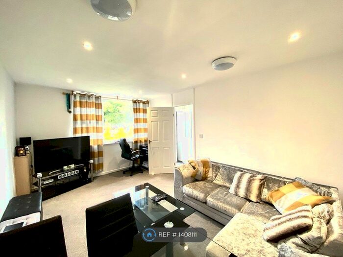 2 Bedroom Flat To Rent In Whitegate Drive, Blackpool, FY3