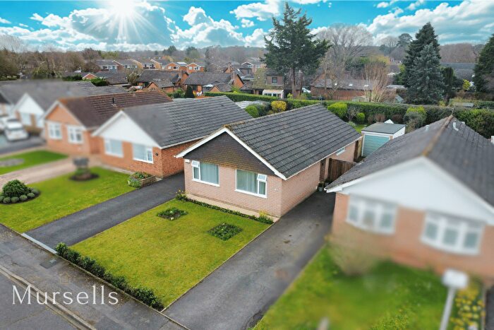2 Bedroom Bungalow For Sale In Wheelers Lane, Bournemouth, BH11