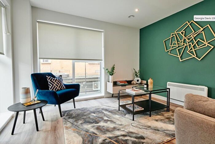 2 Bedroom Apartment To Rent In Gatehouse Apartments, Southampton Southampton, SO14