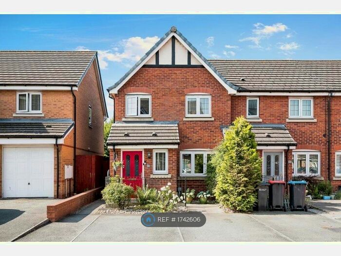 3 Bedroom Semi-Detached House To Rent In Neston Close, Helsby, WA6
