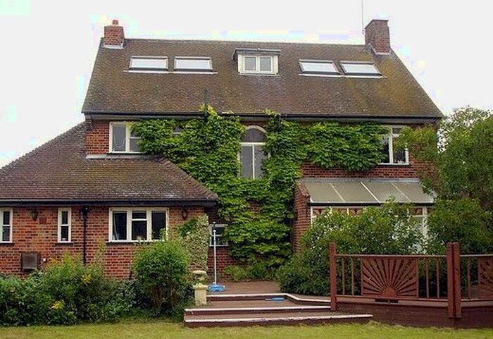 4 Bedroom Detached House To Rent In Shelford Road, Trumpington CB2