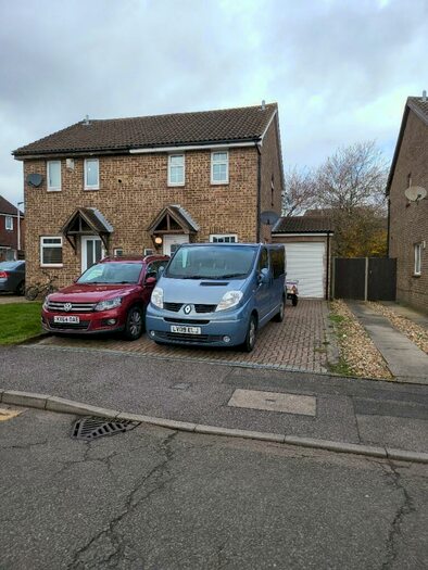 2 Bedroom Terraced House To Rent In Kingston Crescent, Chatham, ME5