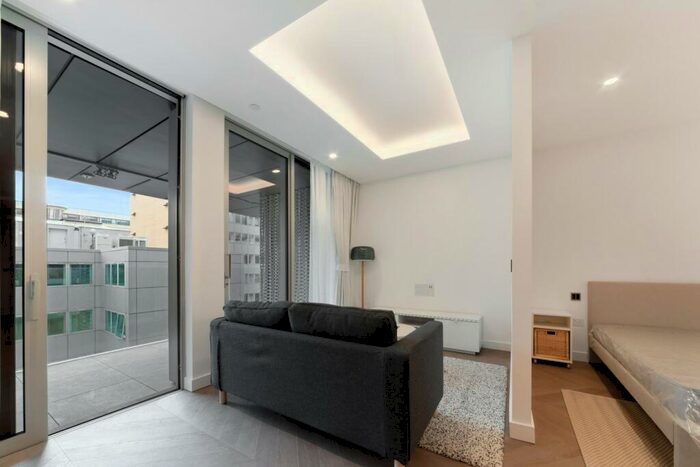 Apartment To Rent In The Haydon, Minories, EC3N
