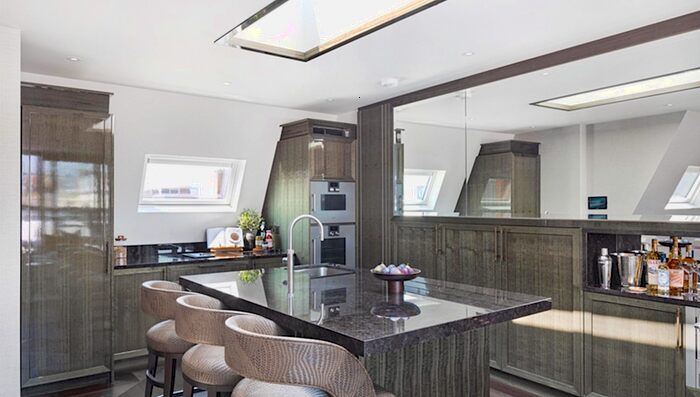 3 Bedroom Maisonette To Rent In Prince Of Wales Terrace, Kensington, London, W8