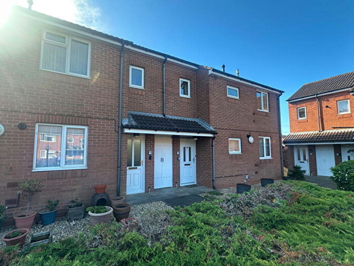 2 Bedroom Maisonette For Sale In Manning Court, Moulton, NN3