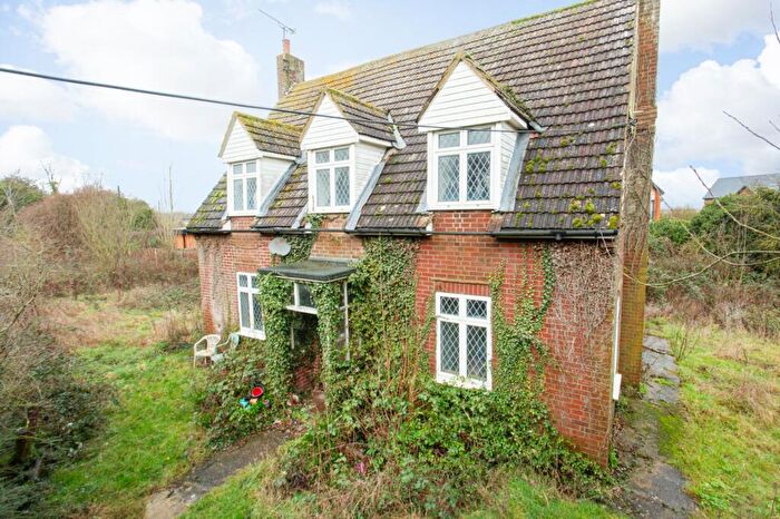 4 Bedroom Detached House For Sale In Grove Road, Preston, Canterbury, Kent, CT3