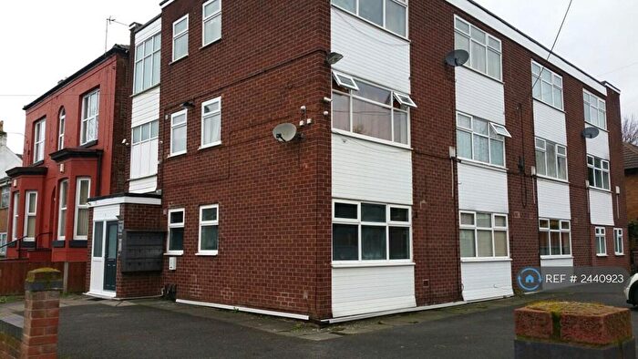 1 Bedroom Flat To Rent In Brook Road, Manchester, M14