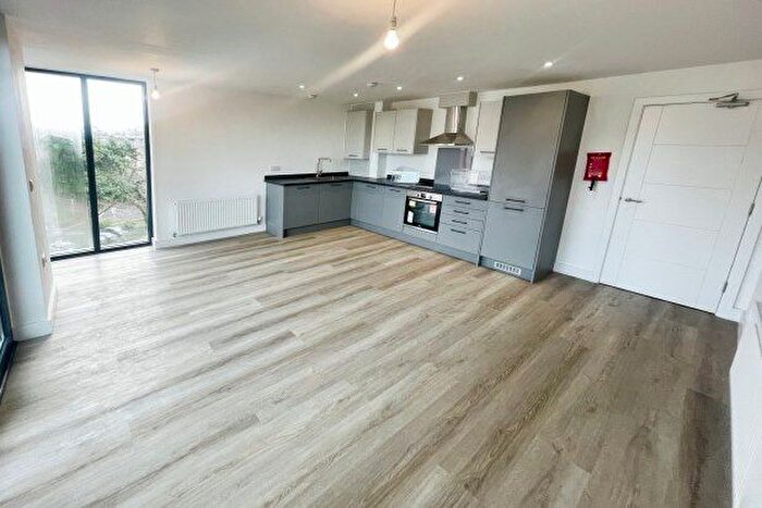 1 Bedroom Property To Rent In Farnborough Road, Farnborough, GU14