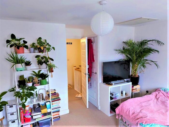 5 Bedroom End Of Terrace House To Rent In Canal View, Coventry, CV1