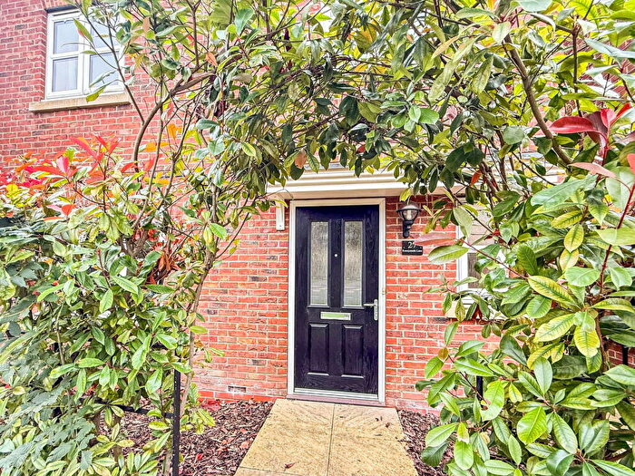 3 Bedroom Detached House For Sale In Runnymede Lane, Kingswood, Hull, East Riding Of Yorkshire, HU7