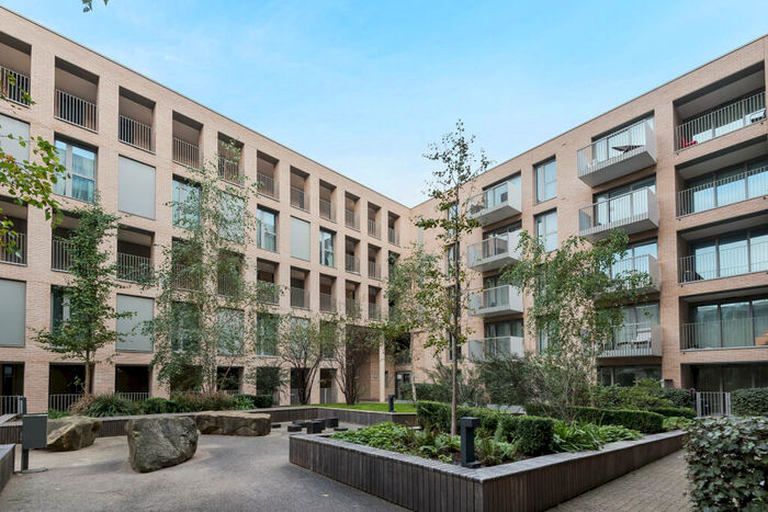 2 Bedroom Flat To Rent In Booth Road, London, E16