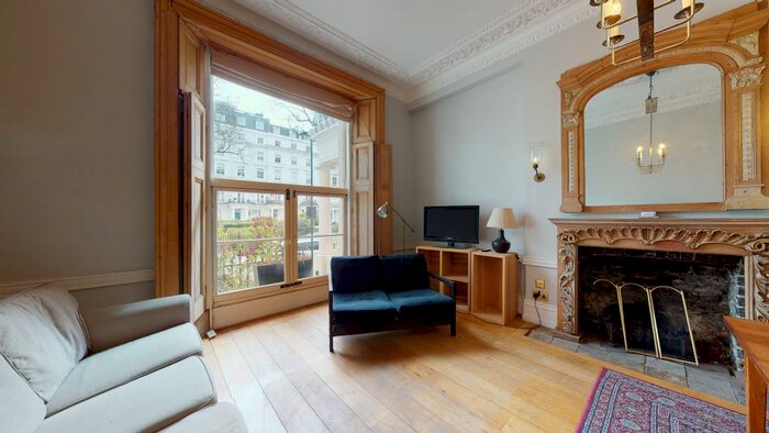 2 Bedroom Flat To Rent In St. Stephens Gardens, London, W2