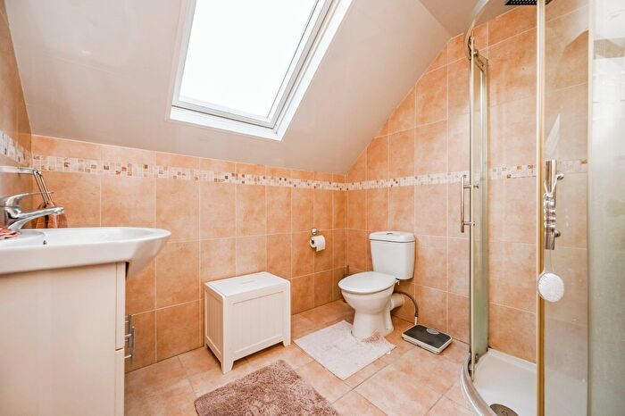 3 Bedroom Bungalow For Sale In Wicks Crescent, Formby, Liverpool, Merseyside, L37
