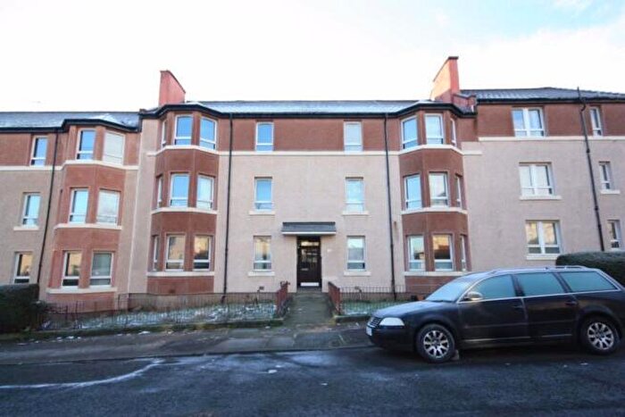 2 Bedroom Flat To Rent In Flat / Birchfield Drive, Glasgow, G14