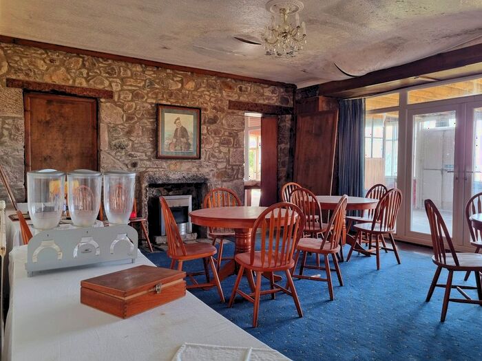 10 Bedroom Hotel For Sale In Drumchork Lodge Hotel, Aultbea, Achnasheen, Ross-Shire, IV22