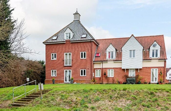 1 Bedroom Flat To Rent In Melba Court, Writtle, CM1