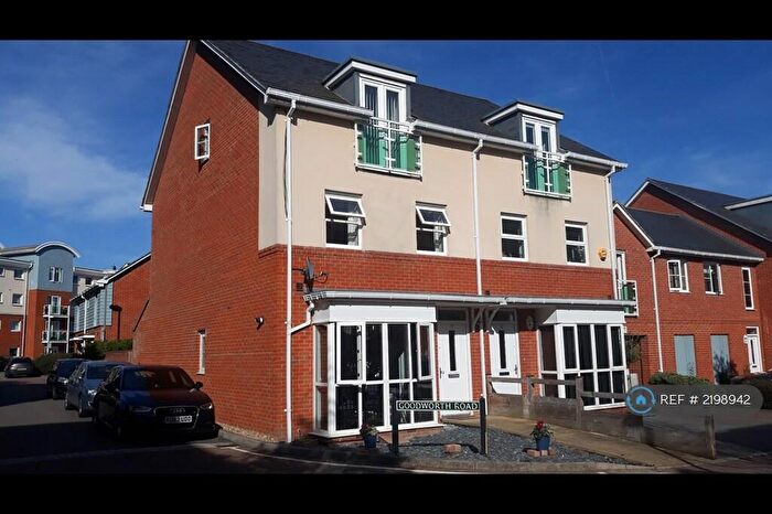 4 Bedroom Semi-Detached House To Rent In Reynolds Avenue, Redhill, RH1