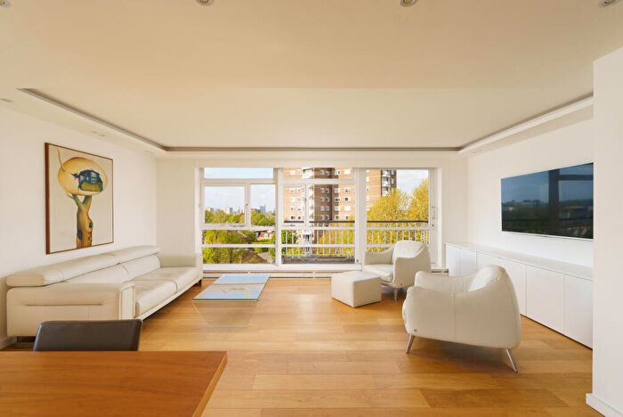 3 Bedroom Apartment For Sale In Sheringham, Queensmead, St John's Wood, London, NW8