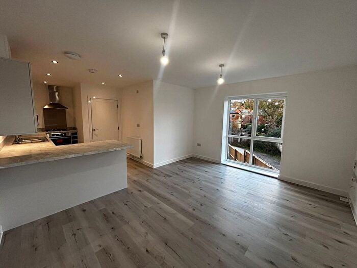 2 Bedroom Flat To Rent In The Poppies, Prestwich, M25