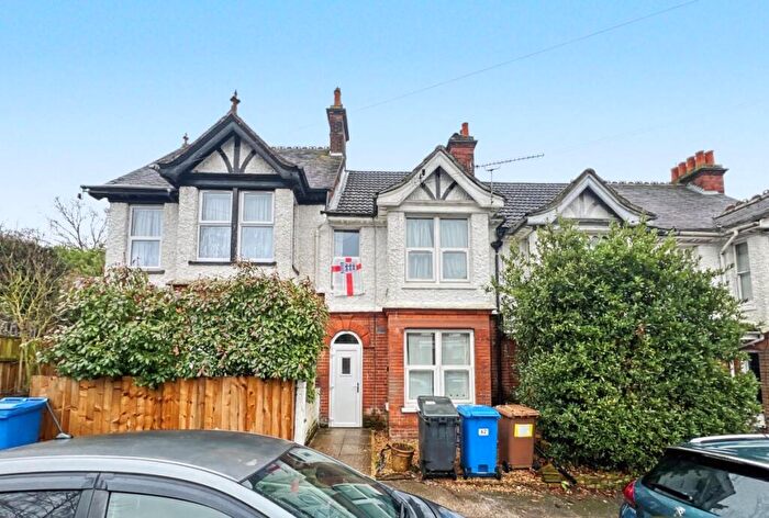 6 Bedroom House Of Multiple Occupation For Sale In Broom Hill Road, Ipswich, Suffolk, IP1