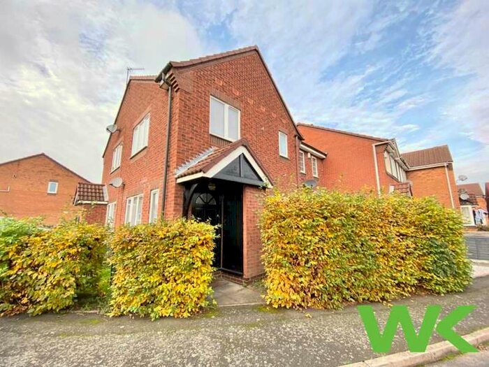 1 Bedroom Terraced House To Rent In Burdock Close, Walsall, WS5