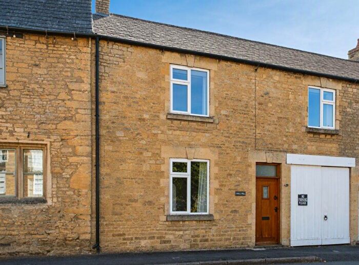 2 Bedroom Terraced House For Sale In Hall Hill, Brigstock, Kettering, NN14