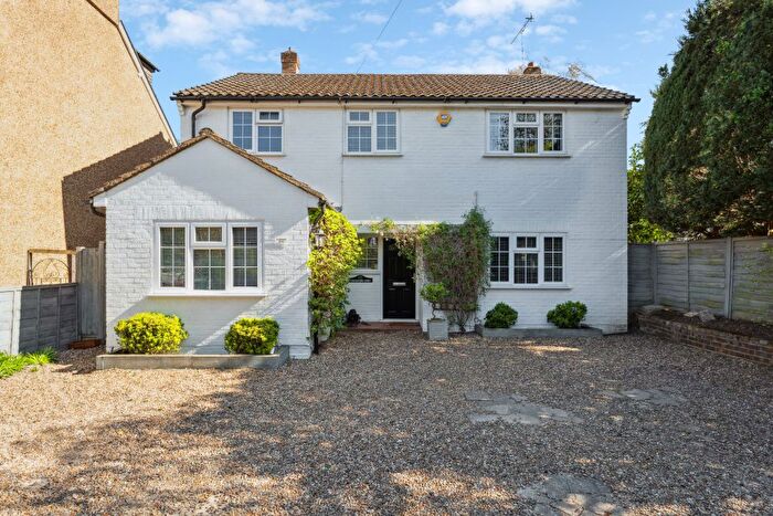 4 Bedroom Detached House For Sale In Solesbridge Lane, Chorleywood, WD3