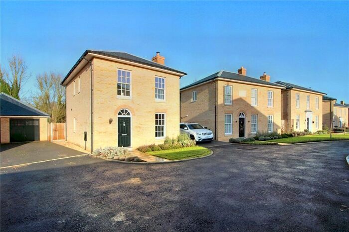 3 Bedroom Detached House For Sale In Chestnut Drive, Loddon, Norwich, Norfolk, NR14