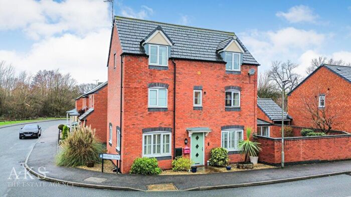 4 Bedroom Detached House For Sale In Rother Close, Hilton, DE65