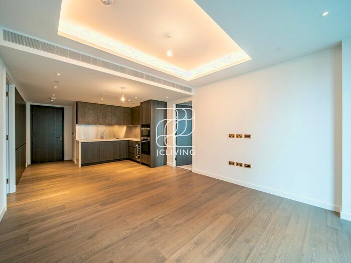 2 Bedroom Flat To Rent In Carnation Way, London, SW8