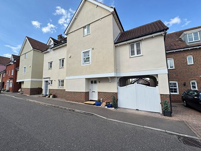 3 Bedroom Semi-Detached House For Sale In Wharton Drive, Beaulieu Park, Chelmsford, CM1