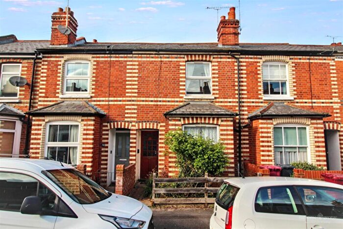 3 Bedroom Terraced House For Sale In Kings Road, Caversham, Reading, RG4