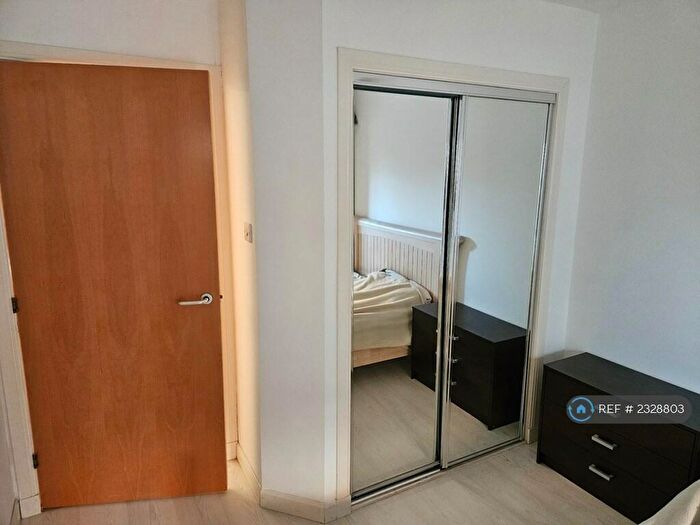 2 Bedroom Flat To Rent In Constitution Street, Aberdeen, AB24