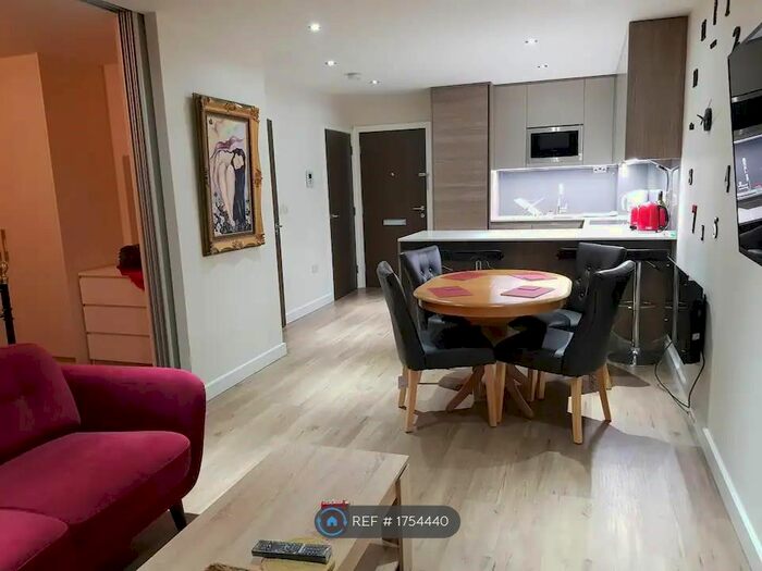 1 Bedroom Flat To Rent In East Drive, London, NW9