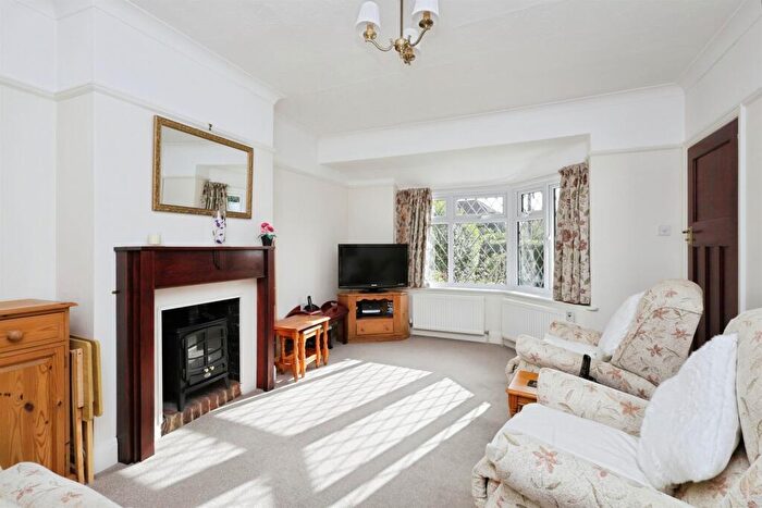 2 Bedroom Semi-Detached Bungalow For Sale In Stoney Lane, Hailsham, BN27
