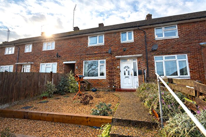 2 Bedroom Terraced House For Sale In Palewell Close, Orpington, BR5