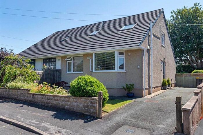 4 Bedroom Semi-Detached Bungalow For Sale In Sunningdale Crescent, Hest Bank, Lancaster, LA2