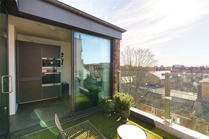 2 Bedroom Flat For Sale In Gloucester Avenue, Primrose Hill, London, NW1