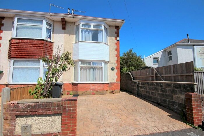 4 Bedroom Semi-Detached House To Rent In Malmesbury Park Road, Bournemouth, BH8