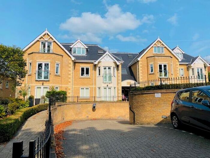 2 Bedroom Apartment To Rent In Connor Court, Enfield, EN2