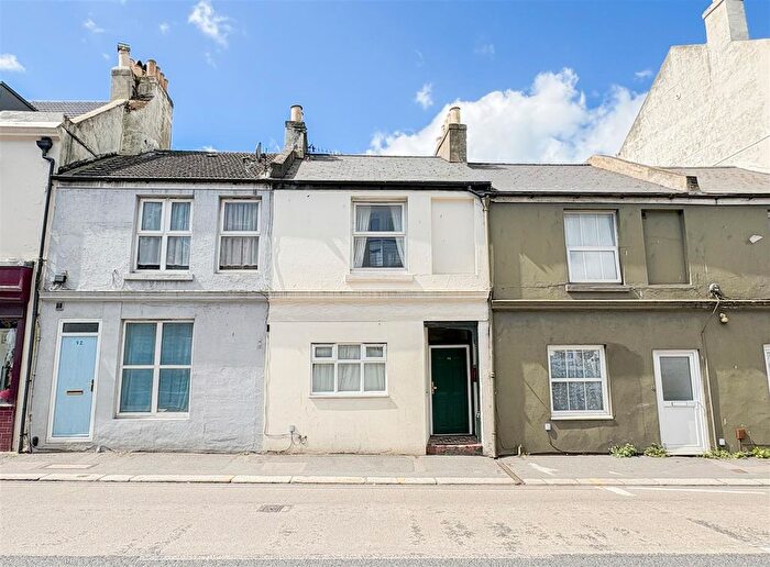3 Bedroom Terraced House To Rent In Bohemia Road, St. Leonards, TN37
