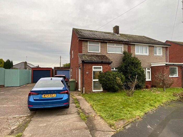 3 Bedroom Semi-Detached House For Sale In Charles Street, Caerphilly, CF83