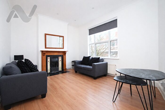 2 Bedroom Maisonette To Rent In Bavaria Road, London, N19