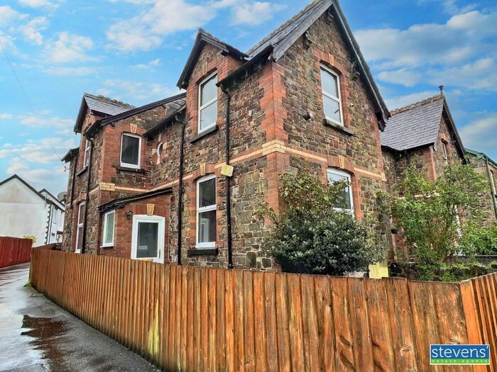 3 Bedroom End Of Terrace House To Rent In North Street, Okehampton, Devon, EX20