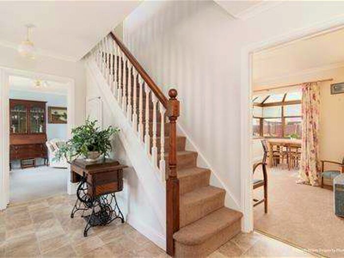 4 Bedroom Detached House For Sale In Frampton Lane, Llantwit Major, CF61