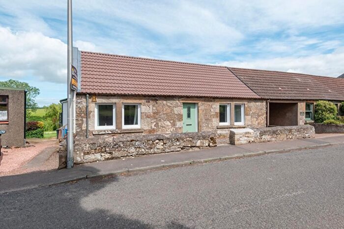 3 Bedroom Cottage For Sale In Ladybank Road, Pitlessie, Cupar, KY15