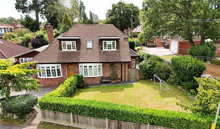 4 Bedroom Detached House For Sale In Blackbrook Park Avenue, Fareham, Hampshire, PO15